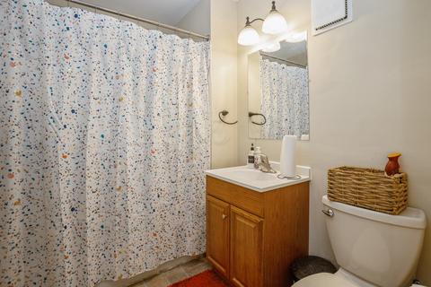 2406 Algonquin Rd #12, Rolling Meadows, IL 60008 photo 8