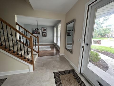 1964 Richton Dr, Wheaton, IL 60189 photo 2