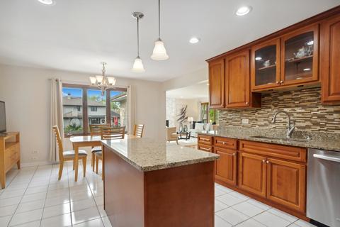 160 Rodgers Ct, Willowbrook, IL 60527 photo 8