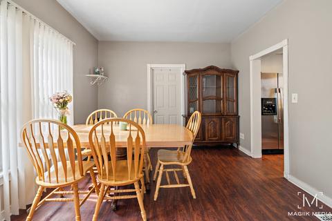 312 Stuart Ave, Aurora, IL 60505 photo 8