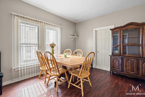 312 Stuart Ave, Aurora, IL 60505 photo 9