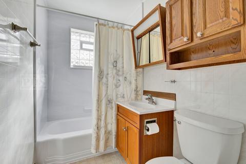 7740 S 78th Ct, Bridgeview, IL 60455 photo 15