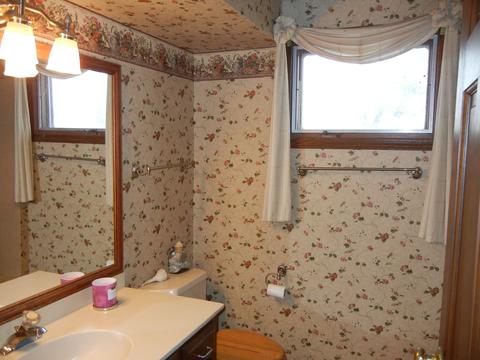 88 E Benton St, Oswego, IL 60543 photo 21
