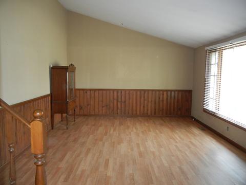 88 E Benton St, Oswego, IL 60543 photo 14