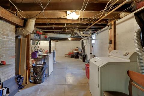 807 E Webster St, Clinton, IL 61727 photo 26