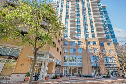 1640 Maple Ave #401, Evanston, IL 60201