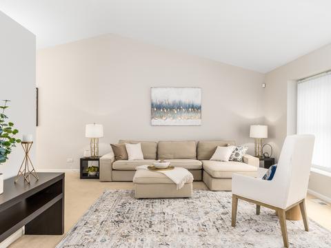 1561 Hinterlong Ln, Naperville, IL 60563 photo 5