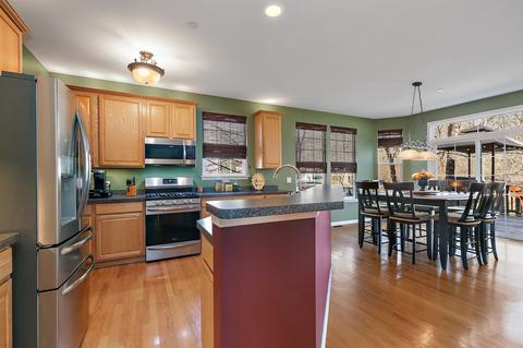1416 Walnut Dr, West Dundee, IL 60118 photo 10