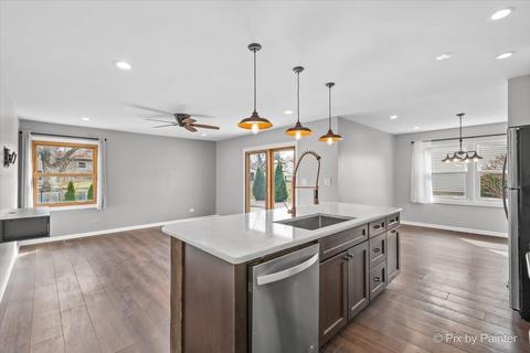 519 Heather Ln, Carol Stream, IL 60188 photo 12