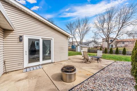 519 Heather Ln, Carol Stream, IL 60188 photo 26