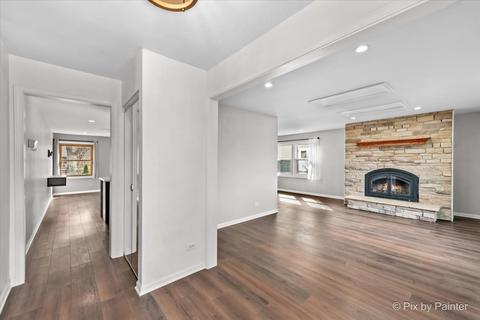519 Heather Ln, Carol Stream, IL 60188 photo 6