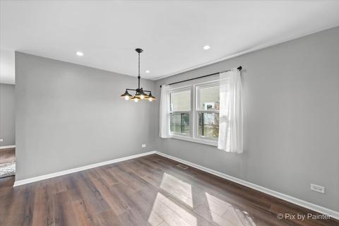 519 Heather Ln, Carol Stream, IL 60188 photo 9