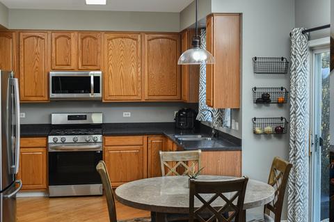 508 Cartwright Trl, Mchenry, IL 60050 photo 6