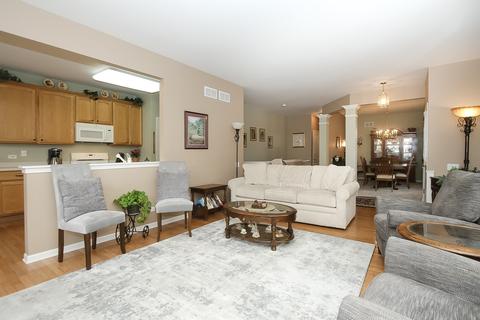 4091 Whitehall Ln, Algonquin, IL 60102 photo 7
