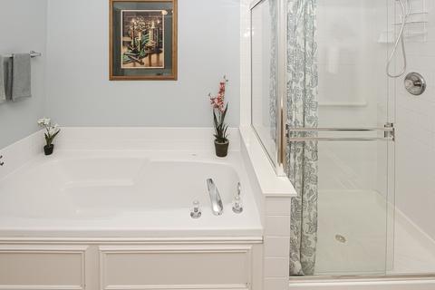 4091 Whitehall Ln, Algonquin, IL 60102 photo 17
