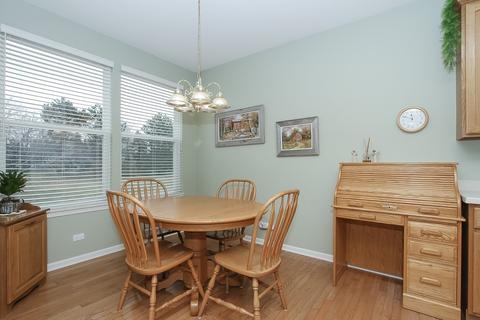 4091 Whitehall Ln, Algonquin, IL 60102 photo 13