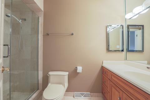 17 W073 Elm Ct, Willowbrook, IL 60527 photo 16