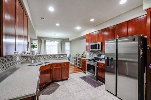 1322 Tamarack Dr, Bartlett, IL 60103 photo 16