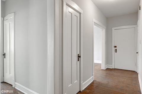 1302 E 56th St #2, Chicago, IL 60637 photo 3