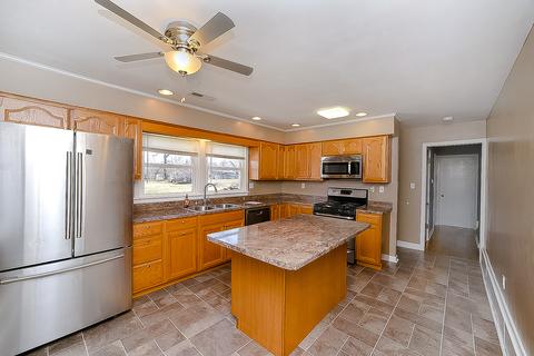 720 2nd Ave, Ottawa, IL 61350 photo 4