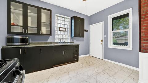 1411 E 75th St, Chicago, IL 60619 photo 13