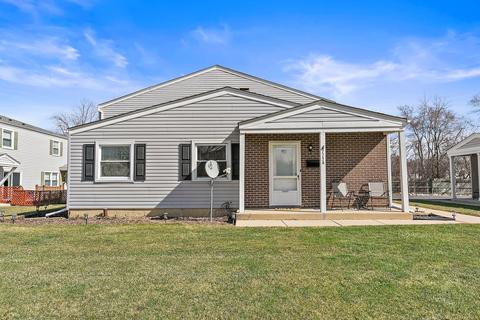 115 Lucille Ct #A, Bartlett, IL 60103 photo 1