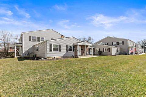 115 Lucille Ct #A, Bartlett, IL 60103 photo 3