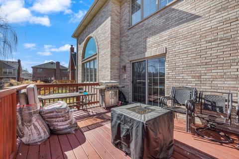 369 Geri Ln, Des Plaines, IL 60016 photo 35