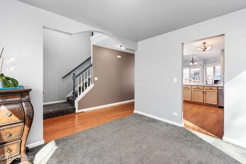 2008 Primrose Dr, Plainfield, IL 60586 photo 4