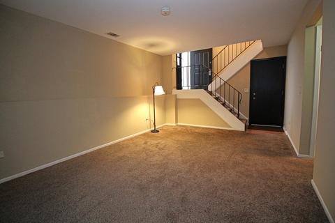 77 Willow Cir, Cary, IL 60013 photo 17