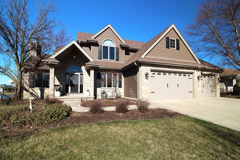 711 Edgewater Dr, Minooka, IL 60447 photo 1