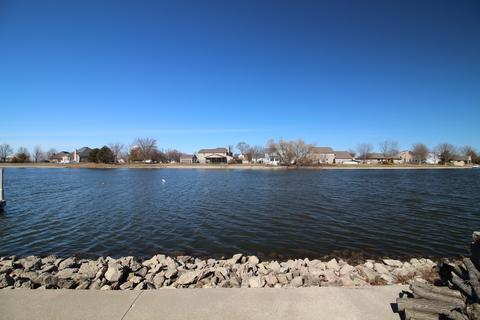 711 Edgewater Dr, Minooka, IL 60447 photo 25
