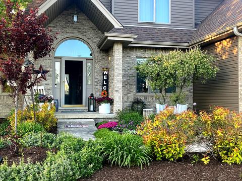 711 Edgewater Dr, Minooka, IL 60447 photo 2