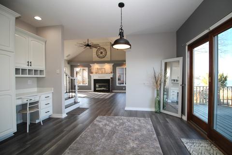 711 Edgewater Dr, Minooka, IL 60447 photo 8