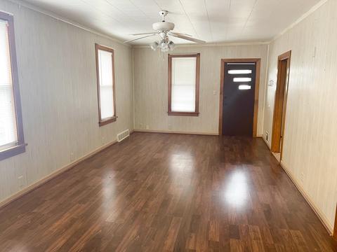 109 S Taylor St, Cherry, IL 61317 photo 6