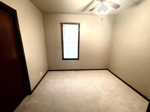 109 S Taylor St, Cherry, IL 61317 photo 10