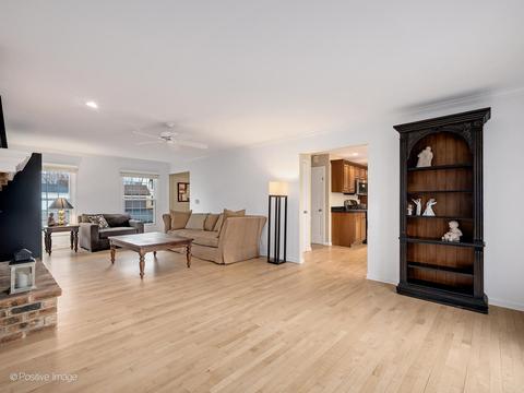 2017 Canterbury Pl, Wheaton, IL 60189 photo 13
