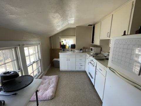 212 E Peru St, Princeton, IL 61356 photo 9