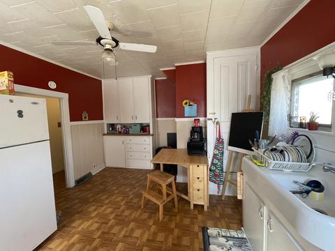 212 E Peru St, Princeton, IL 61356 photo 3