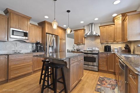 330 W Devon Ave, Roselle, IL 60172 photo 4
