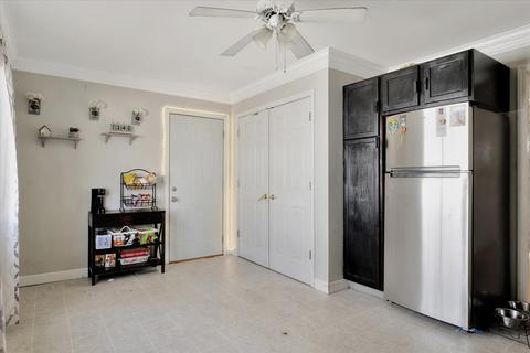 1302 S Duncan Rd, Champaign, IL 61821 photo 11