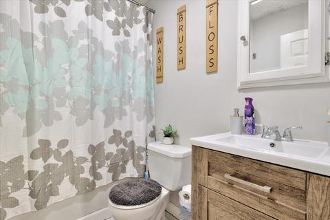 1302 S Duncan Rd, Champaign, IL 61821 photo 14