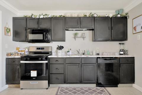 1302 S Duncan Rd, Champaign, IL 61821 photo 10