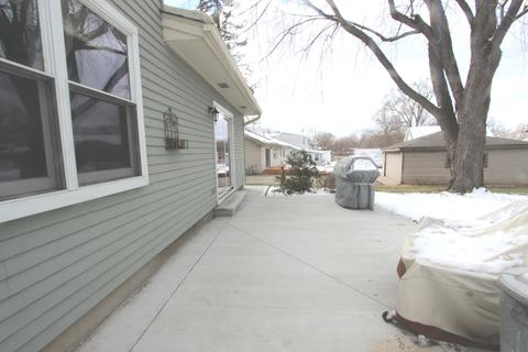1104 W Violet Dr, Holiday Hills, IL 60051 photo 18