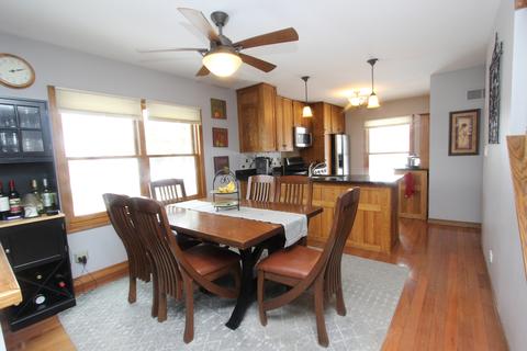 1104 W Violet Dr, Holiday Hills, IL 60051 photo 7