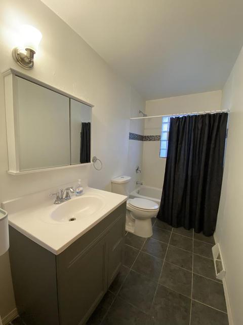 3217 Butler Ave, Steger, IL 60475 photo 4