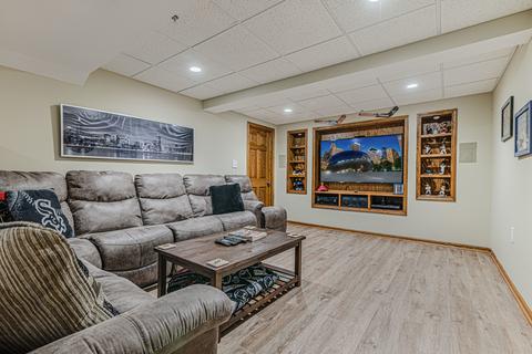 2201 Yale Cir, Hoffman Estates, IL 60192 photo 19