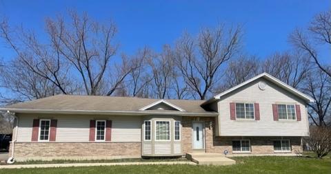 10214 Lund Ave, Algonquin, IL 60102 photo 1