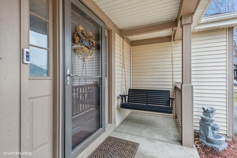 6206 Clifton Ct, Plainfield, IL 60586 photo 2