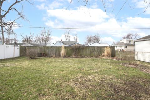 1383 NW Circle Dr, Kankakee, IL 60901 photo 25